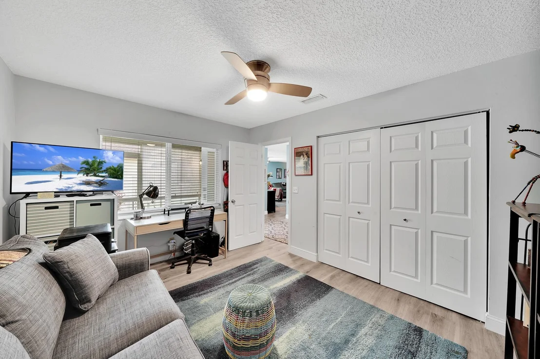 Photo of 5281 Minto Road