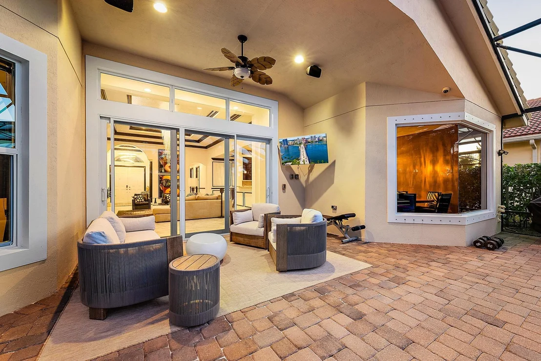 Photo of 279 Carina Drive