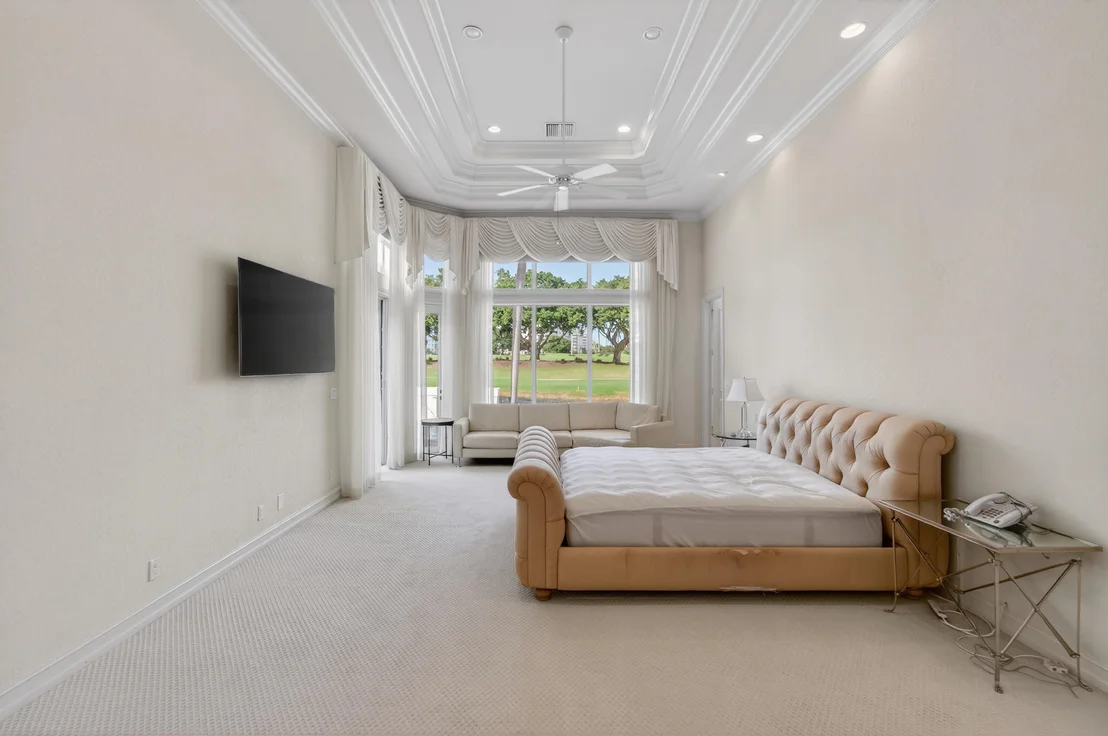 Photo of 331 MIZNER LAKE ESTATES Drive