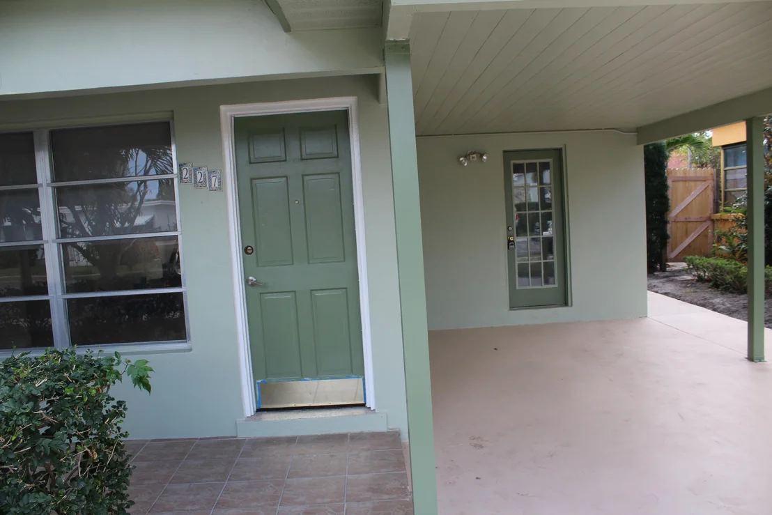Photo of 227 Vanderbilt Drive