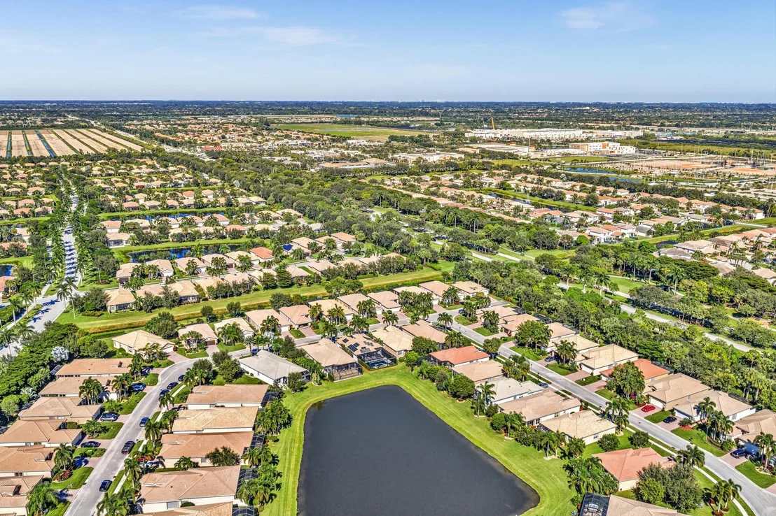 Photo of 9062 Meridian View Isle