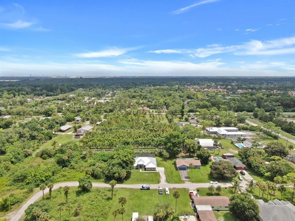 Photo of 660 Marshall Road