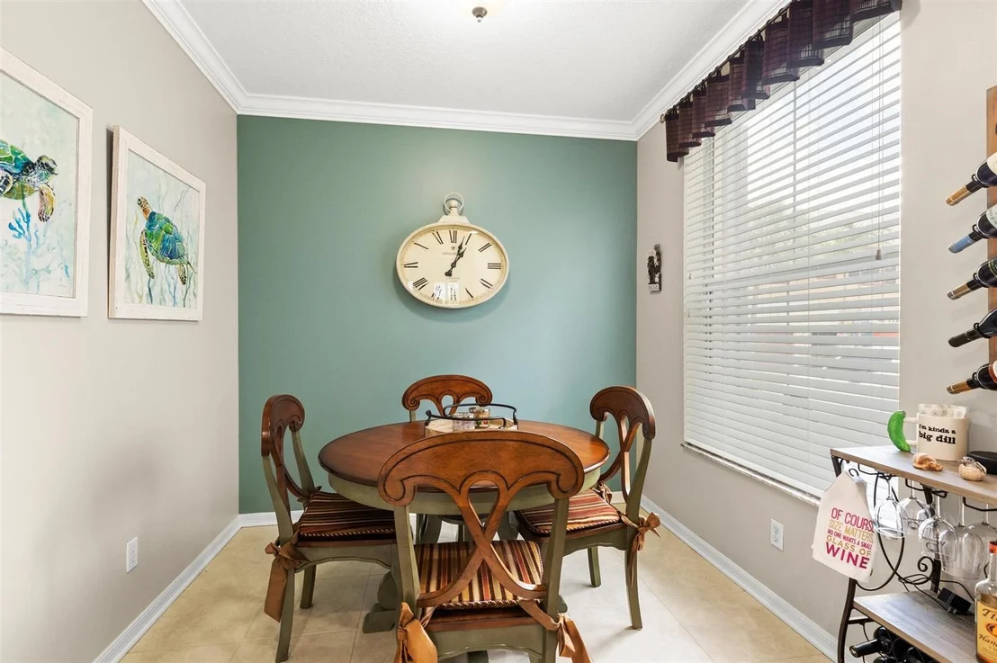Photo of 4176 Stadium Drive