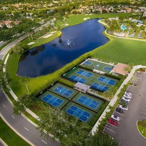 Photo of 4035 Avalon Pointe Drive