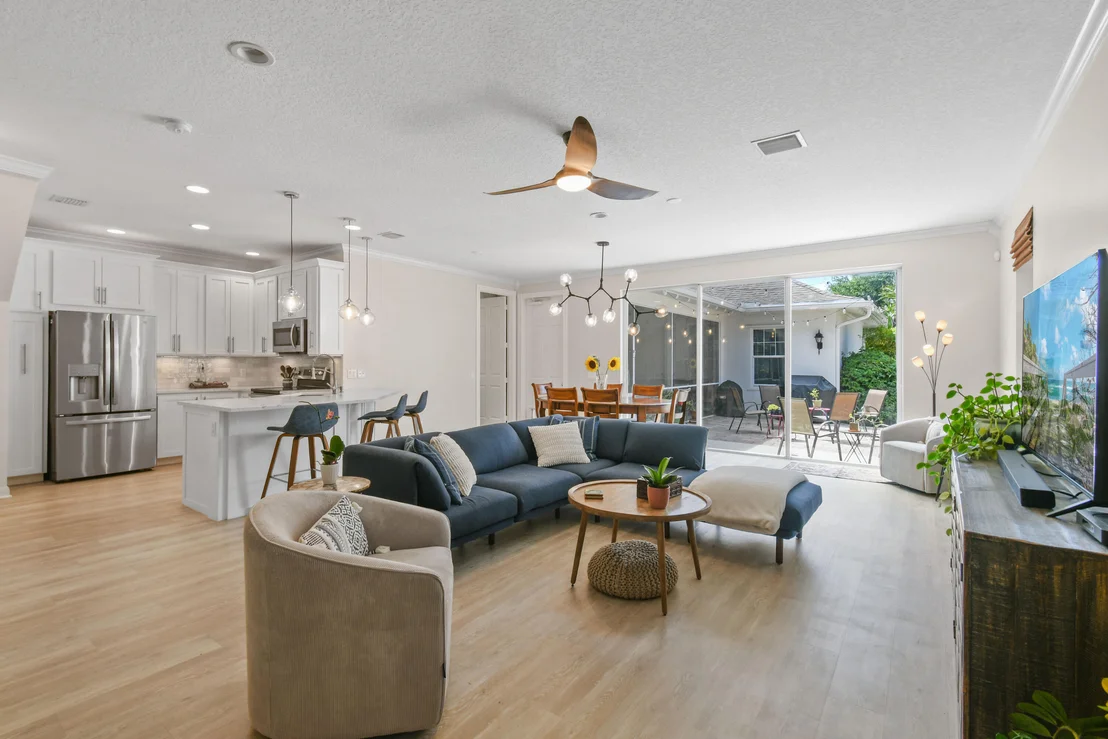 Photo of 2672 E Community Drive