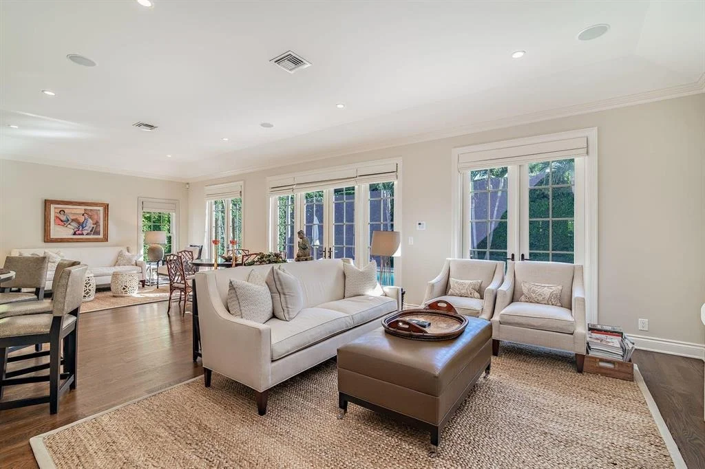 Photo of 272 Tradewind Drive