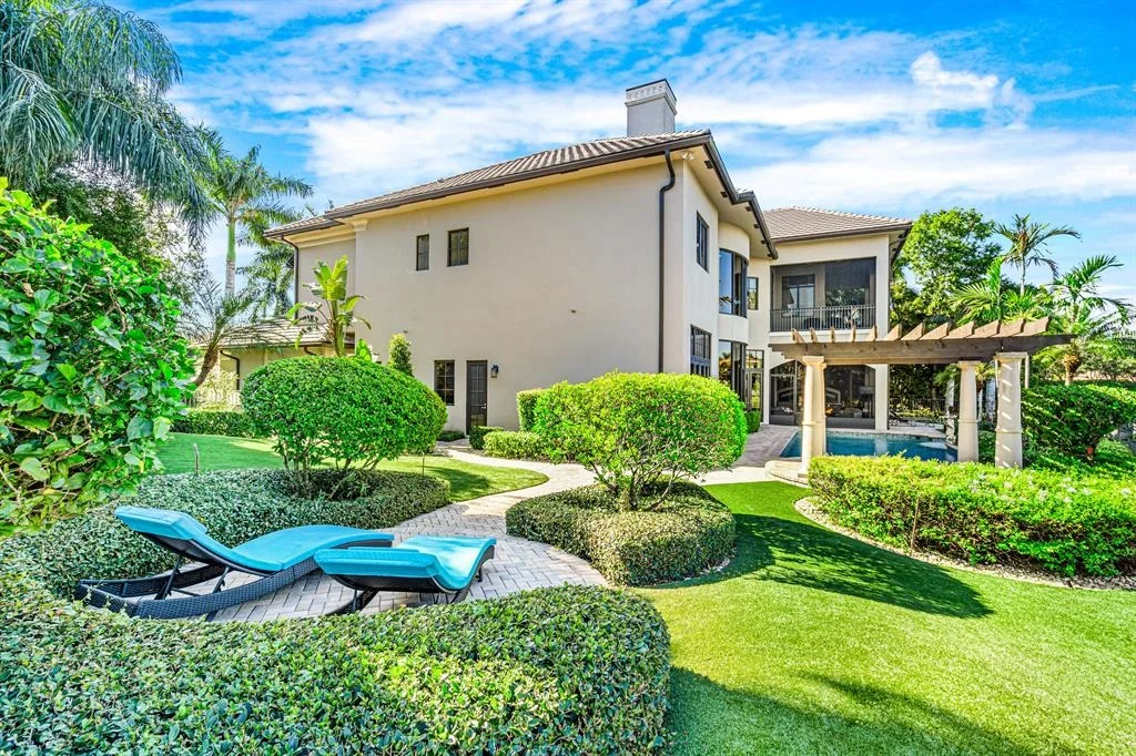 Photo of 9179 Redonda Drive