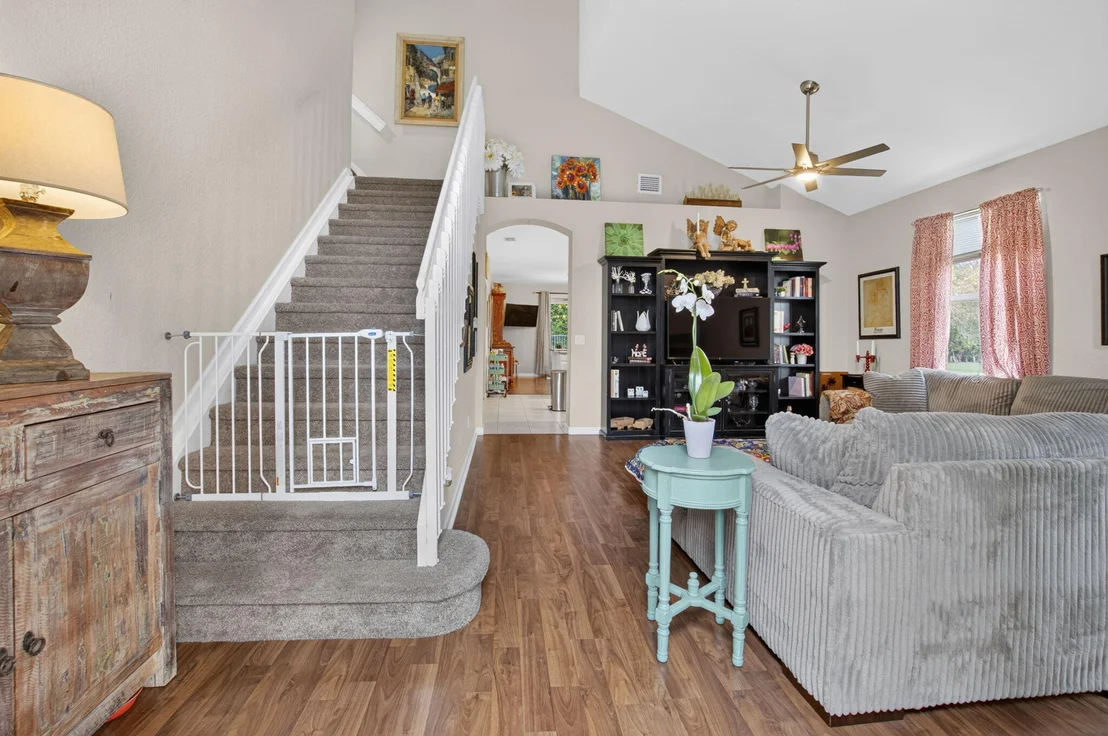 Photo of 9262 Silver Glen Way