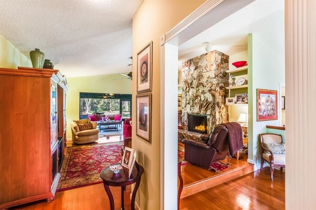 Photo of 15899 118th Trail N