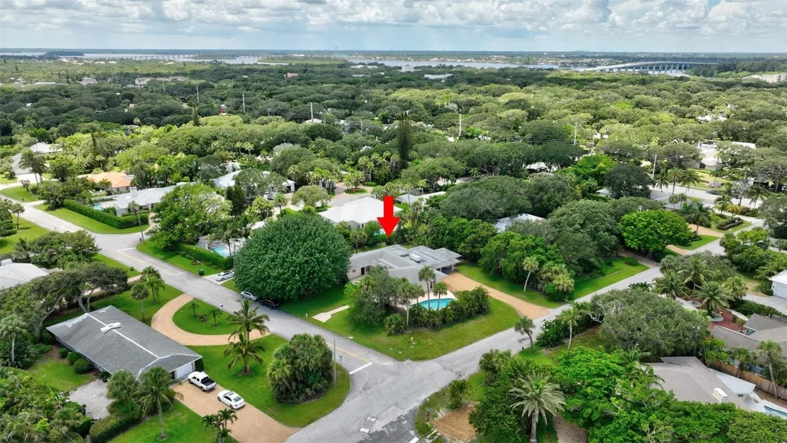 Photo of 3735 Eagle Drive