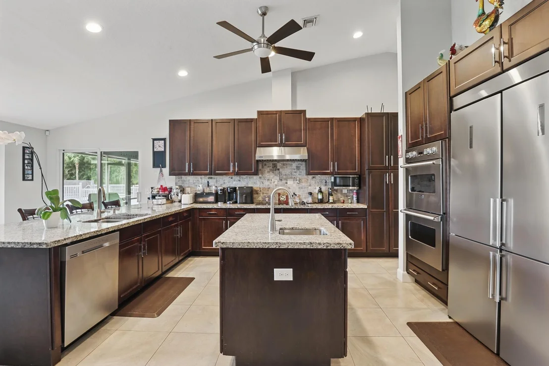 Photo of 13376 Compton Road