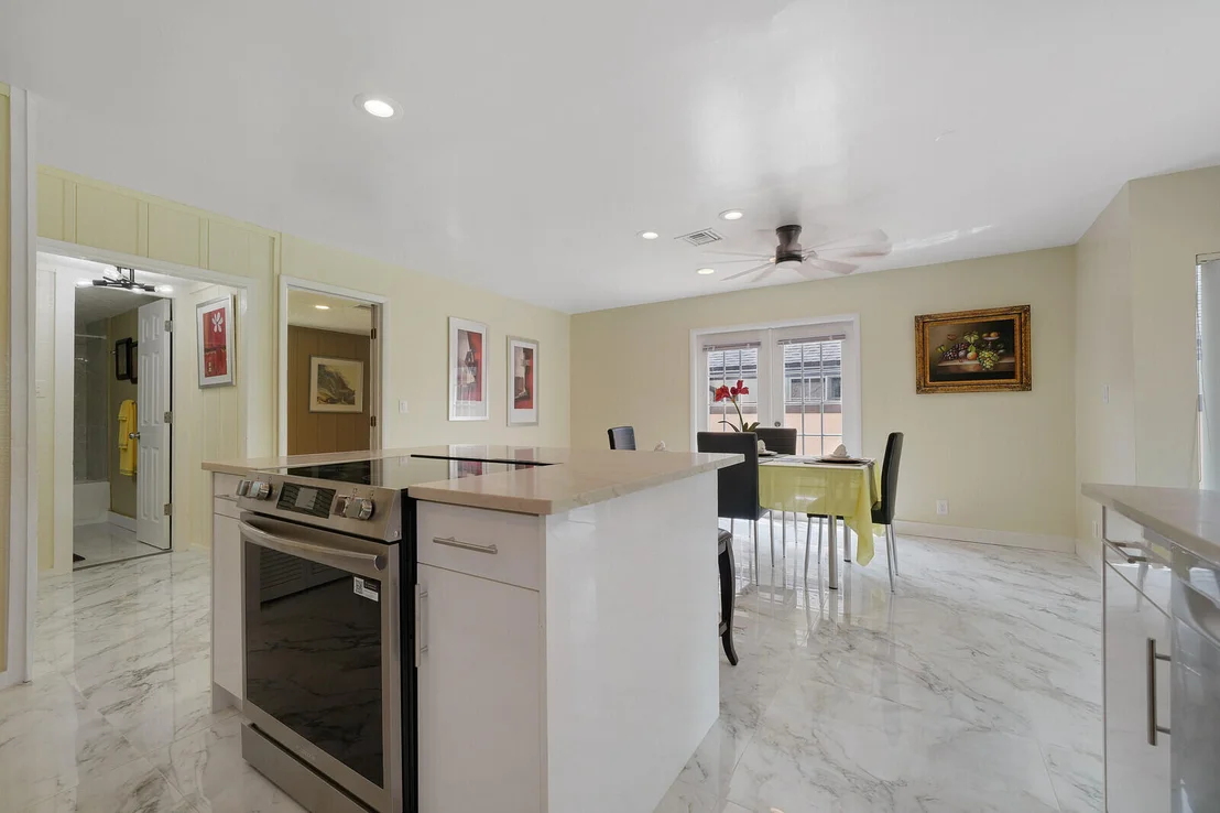 Photo of 6599 Pond Apple Road