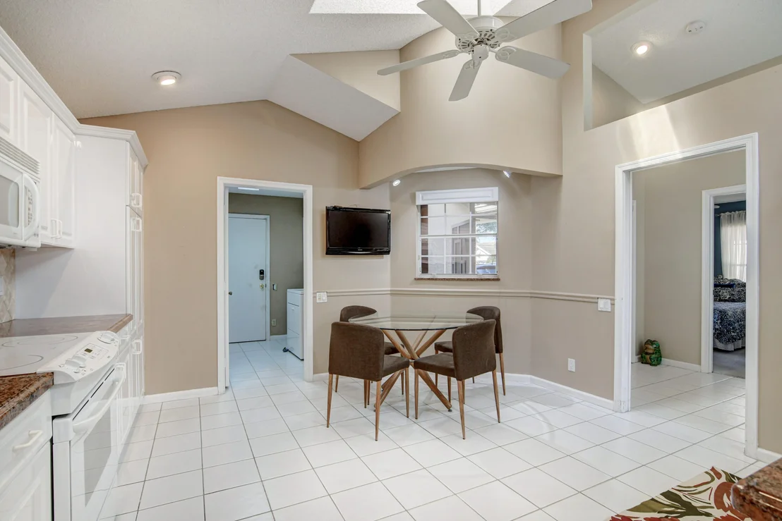 Photo of 6089 Bay Isles Drive