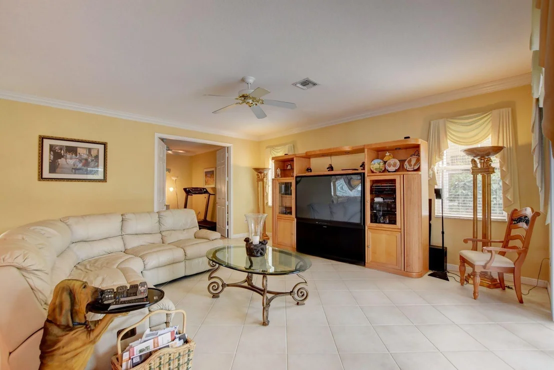 Photo of 2146 Bellcrest Circle