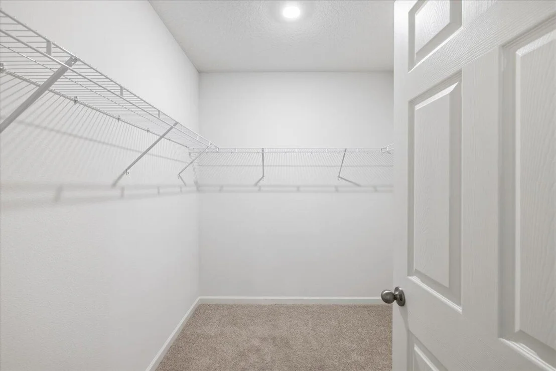Photo of 1072 Roseland Road