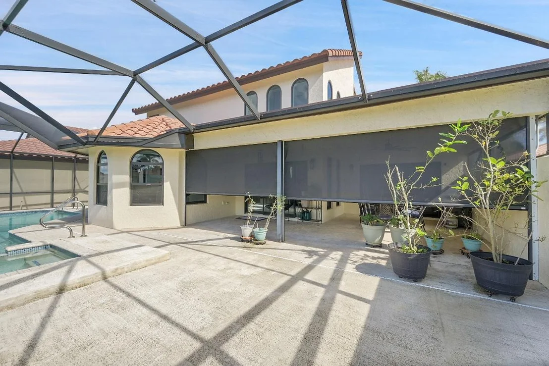 Photo of 22573 Esplanada Drive