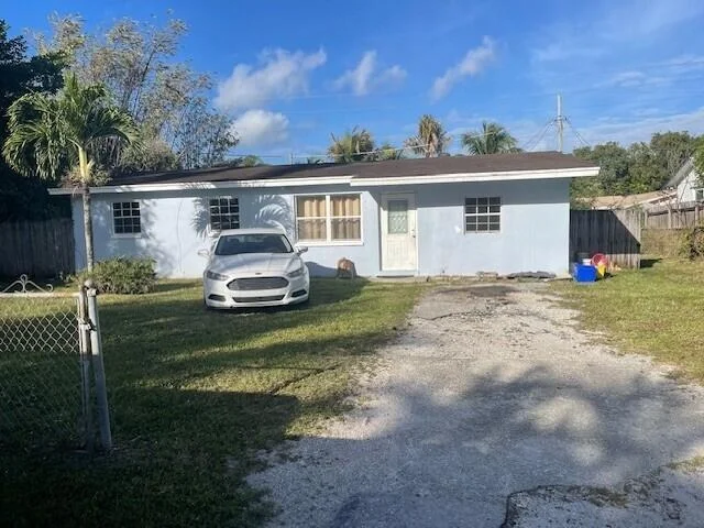 Photo of 7493 4th Terrace