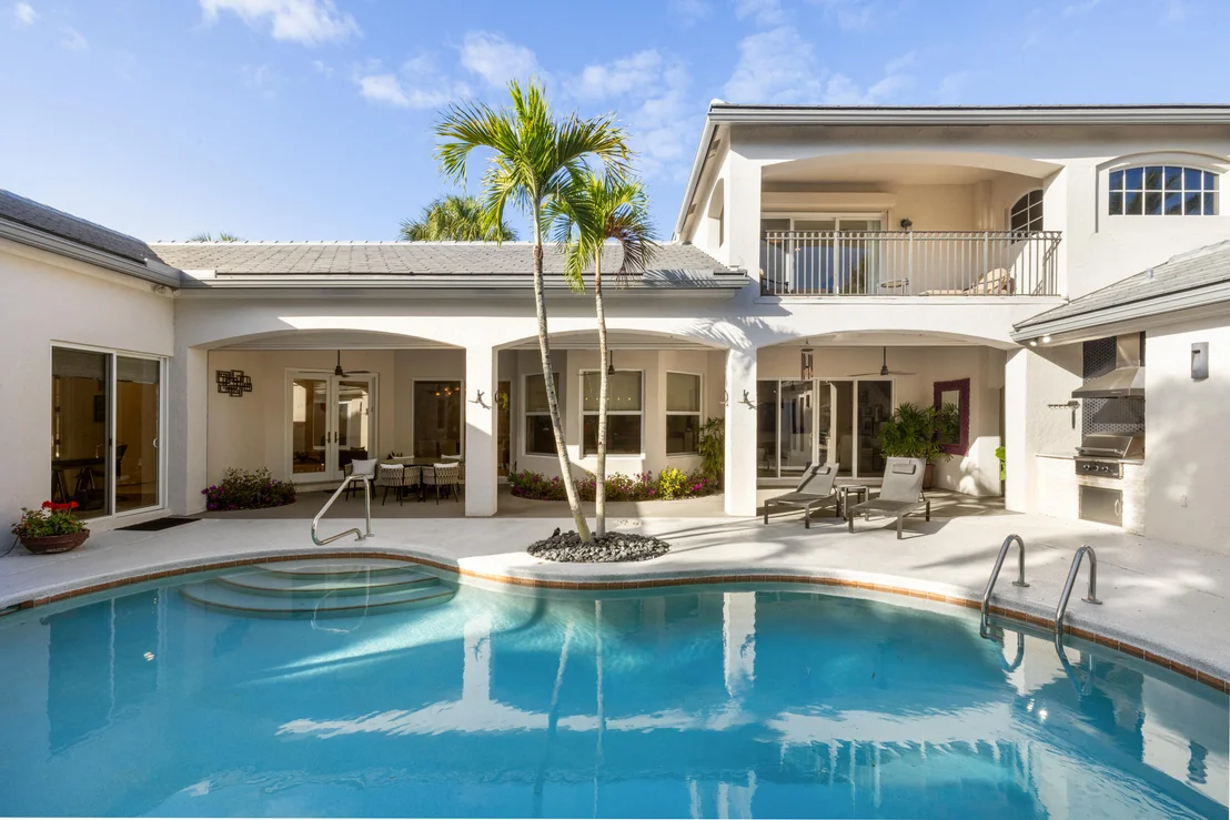 Photo of 176 Golf Village Boulevard
