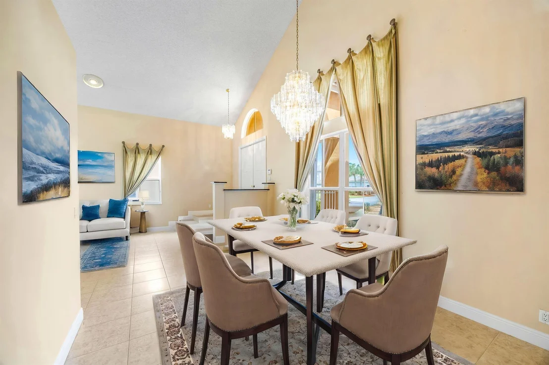 Photo of 6145 Indian Forest Circle