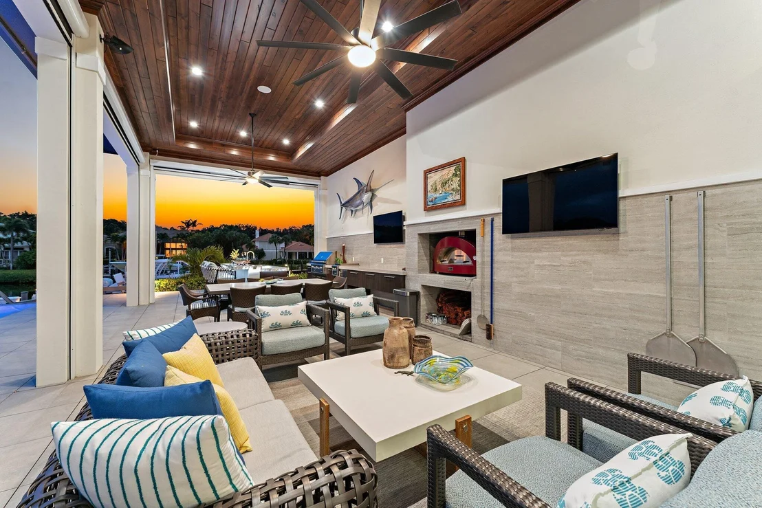 Photo of 112 Quayside Drive