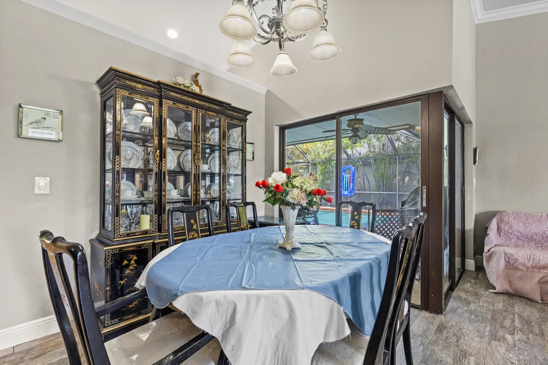Photo of 21665 Sutters Lane