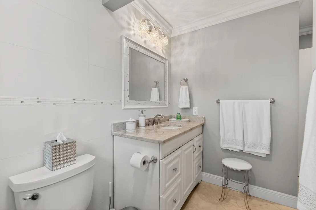 Photo of Unit A at 4555 Apple Tree Circle