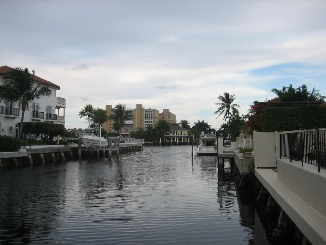Photo of 963 Allamanda Drive
