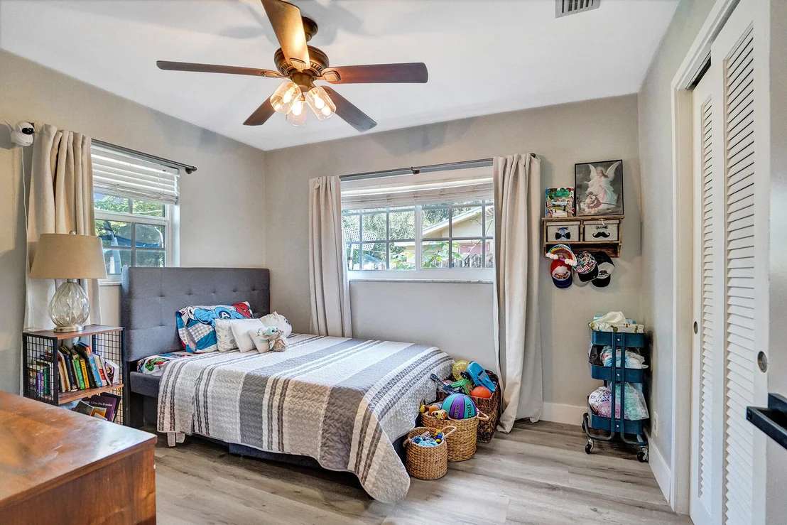 Photo of 357 NW 23rd Street