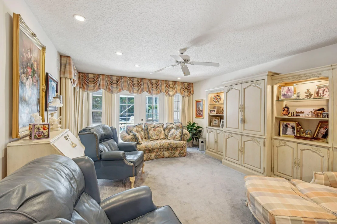 Photo of 22 Grand Bay Circle