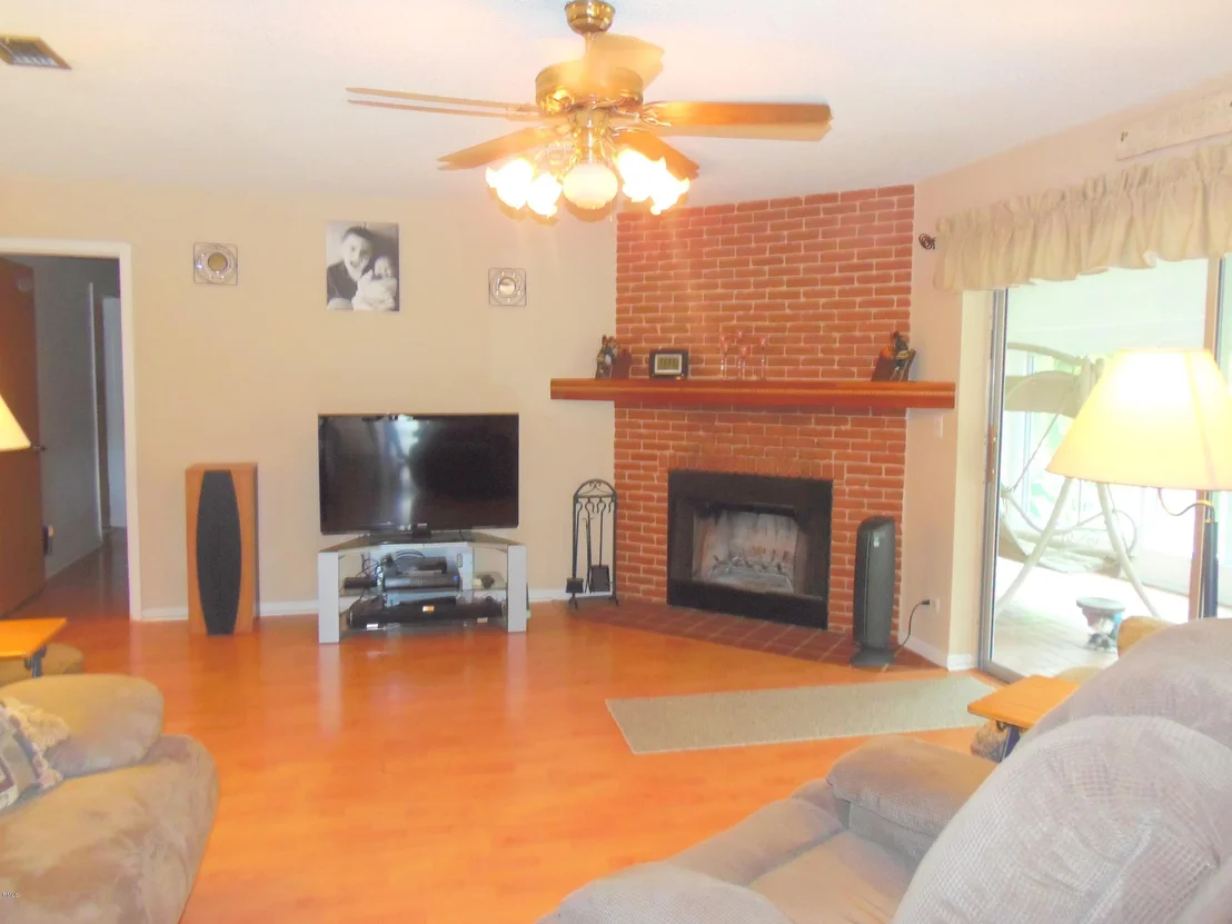 Photo of 12859 Sunset Boulevard