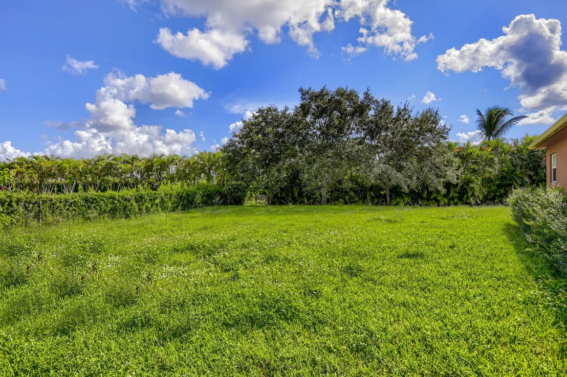 Photo of 4372 Hunting Trail