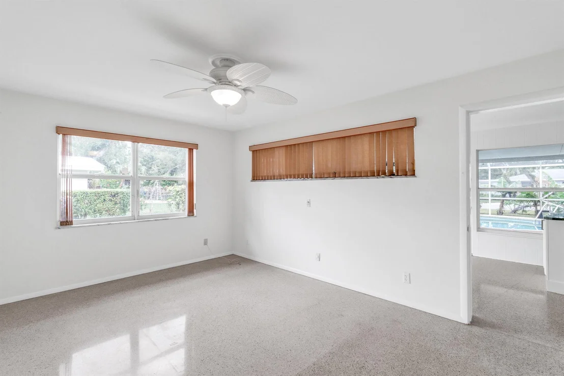 Photo of 215 Conn Way