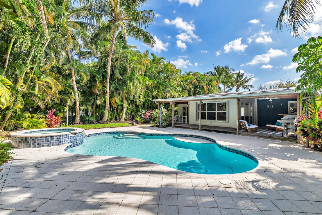 Photo of 1711 Gregory Road