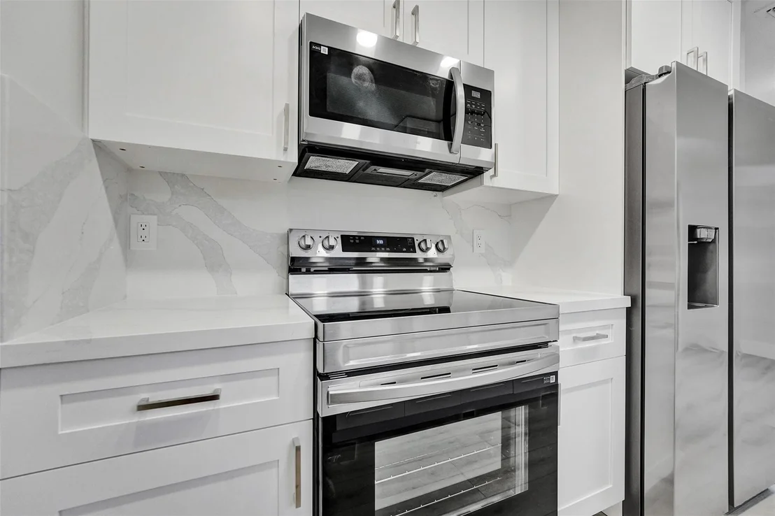 Photo of 4250 W 10th Avenue