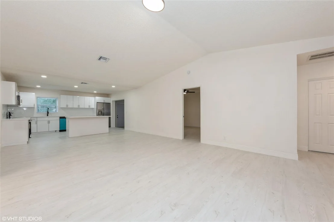 Photo of 7334 Willow Spring Circle