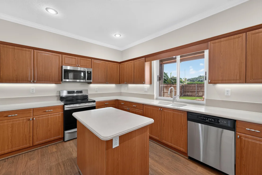 Photo of 5581 Descartes Circle