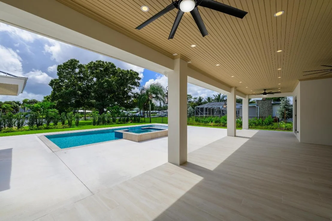Photo of 1064 NW Spruce Ridge Drive