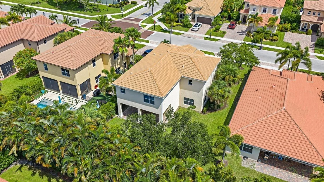 Photo of 136 Behring Way
