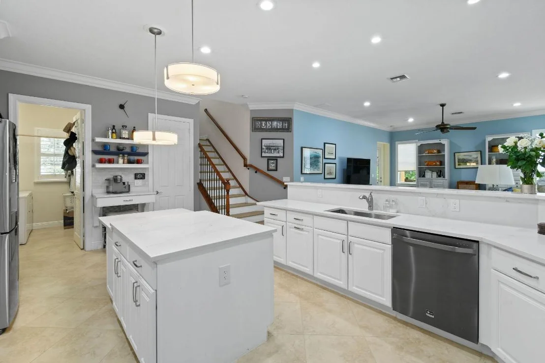 Photo of 7668 SE Laque Circle