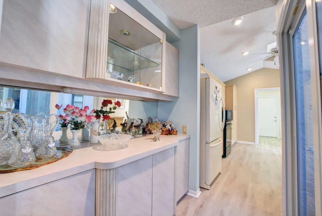 Photo of 6091 Bay Isles Drive