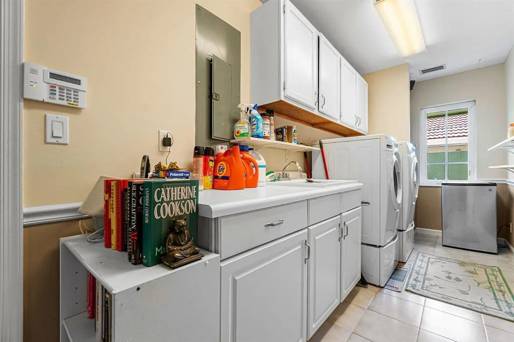 Photo of 130 Pegasus Drive