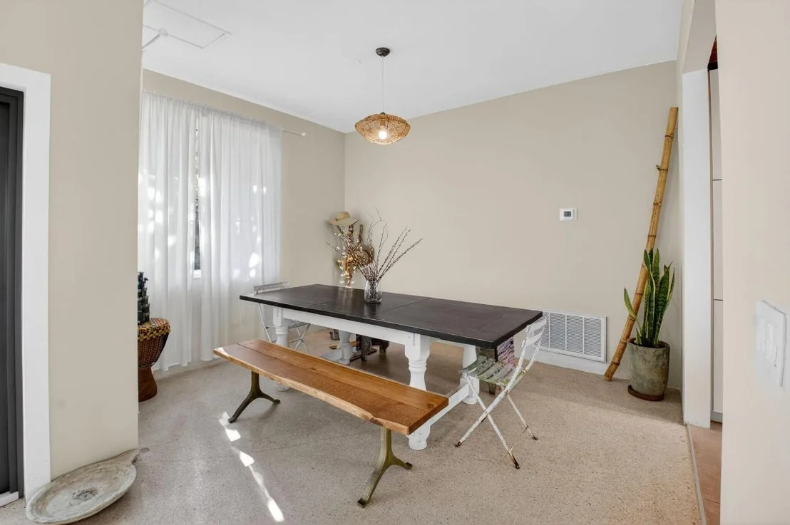 Photo of 215 N Seacrest Circle