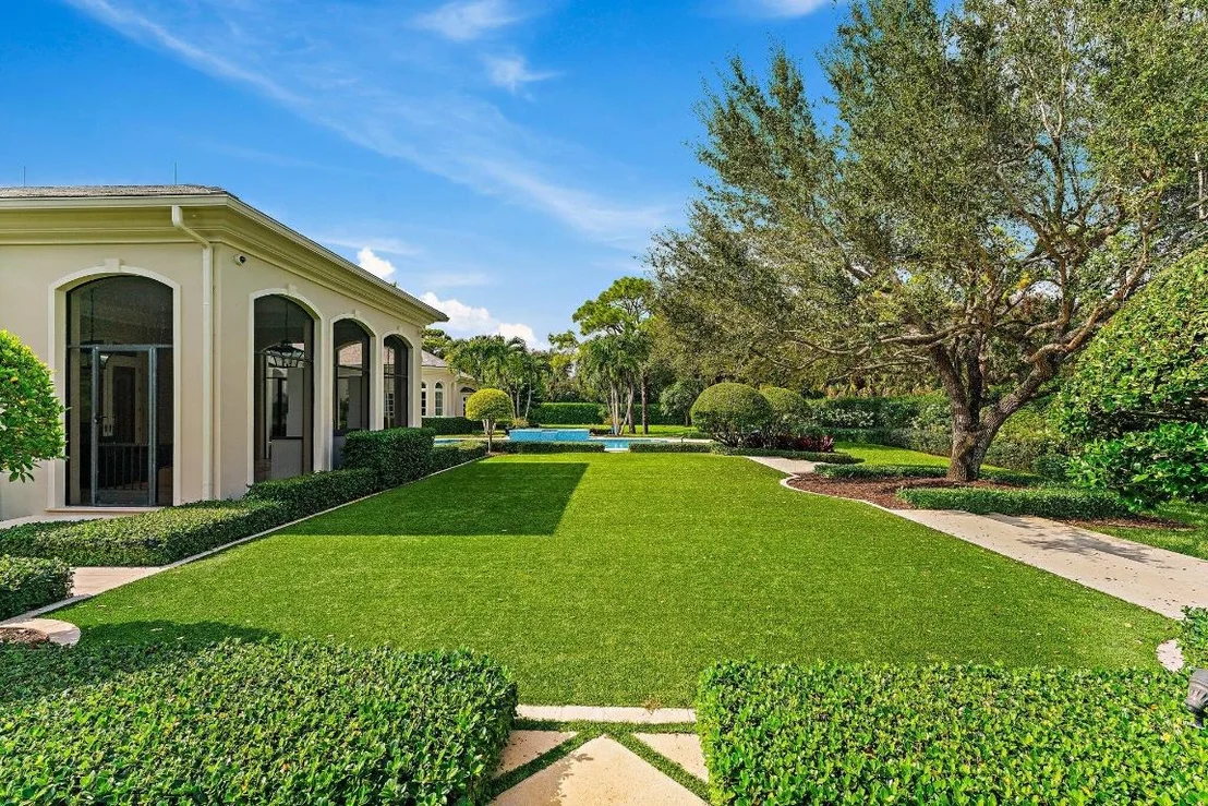 Photo of 124 Bears Club Drive