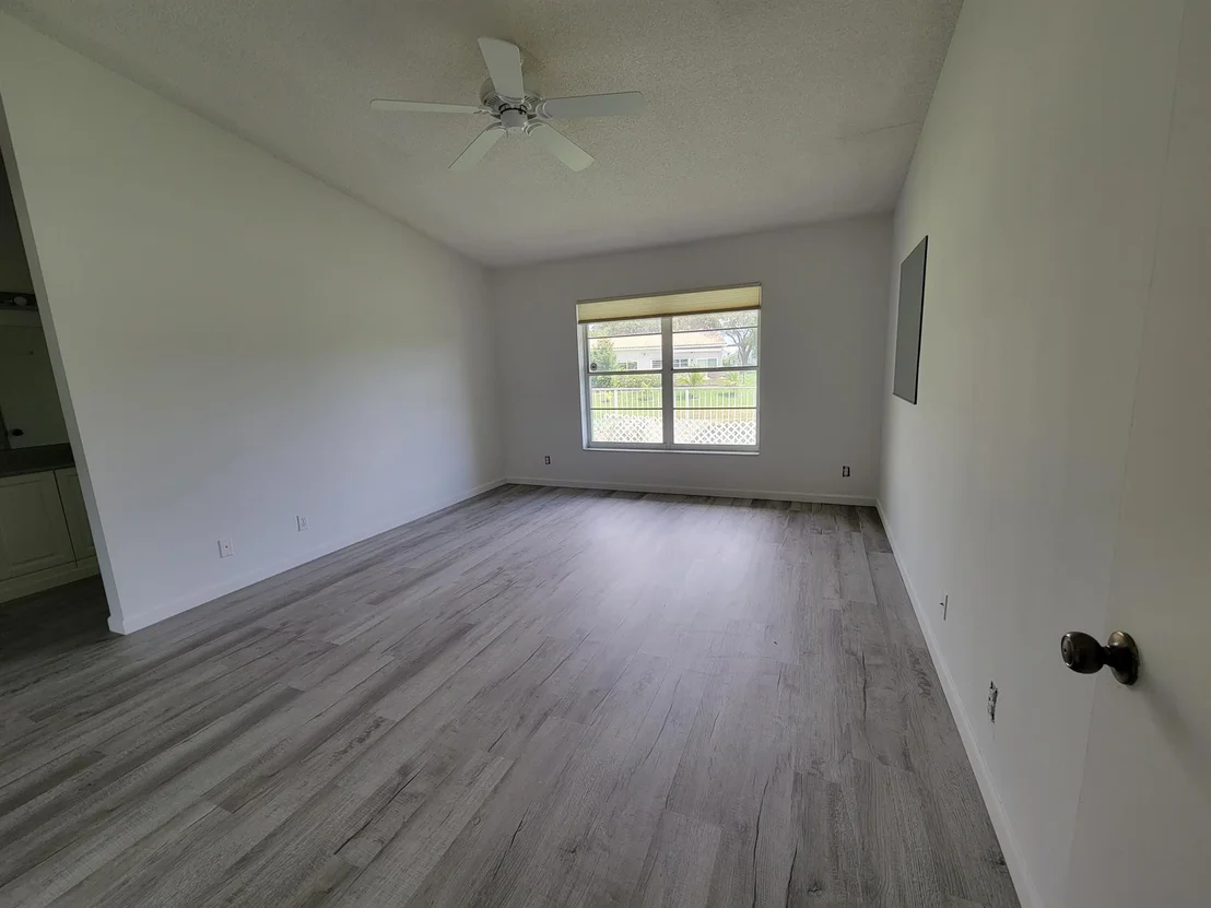 Photo of 10845 Palm Spring Drive