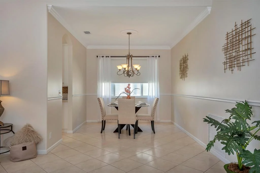 Photo of 209 Palm Circle