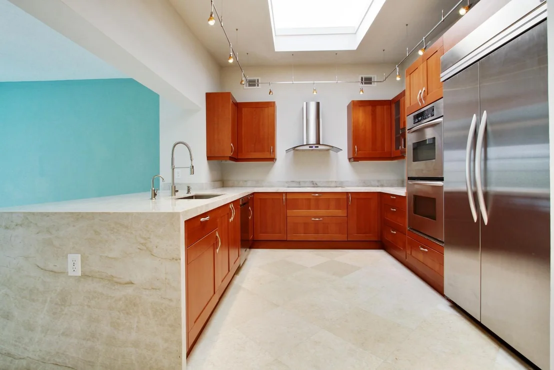 Photo of 6913 Kingston Drive