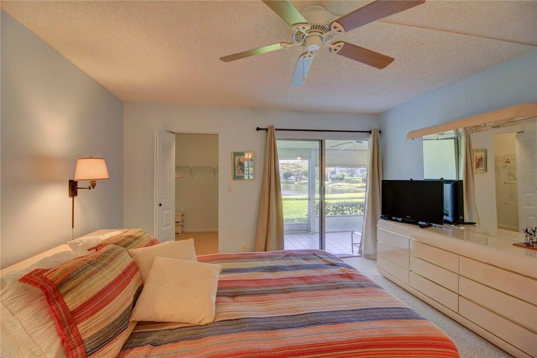 Photo of Unit D1 at 1903 Bermuda Circle