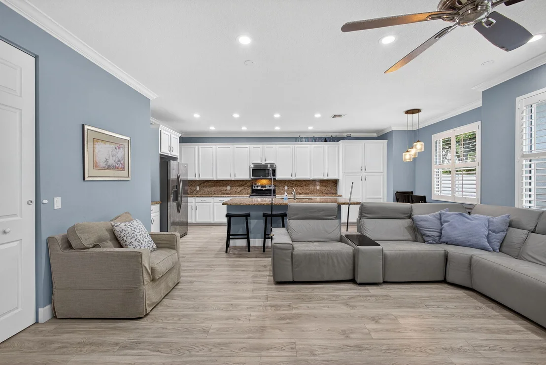 Photo of 9583 Phipps Lane