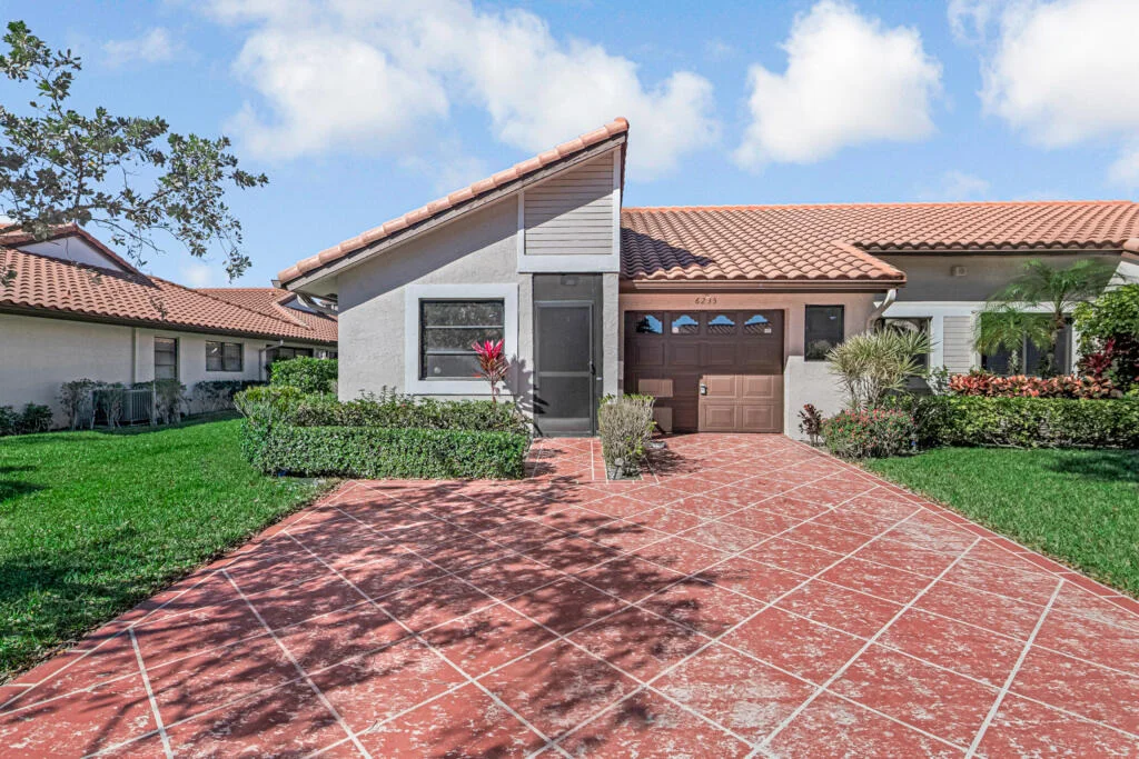 Photo of 6235 Kings Gate Circle