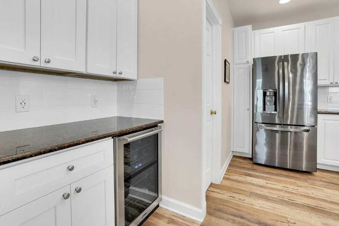 Photo of 211 Barbados Drive